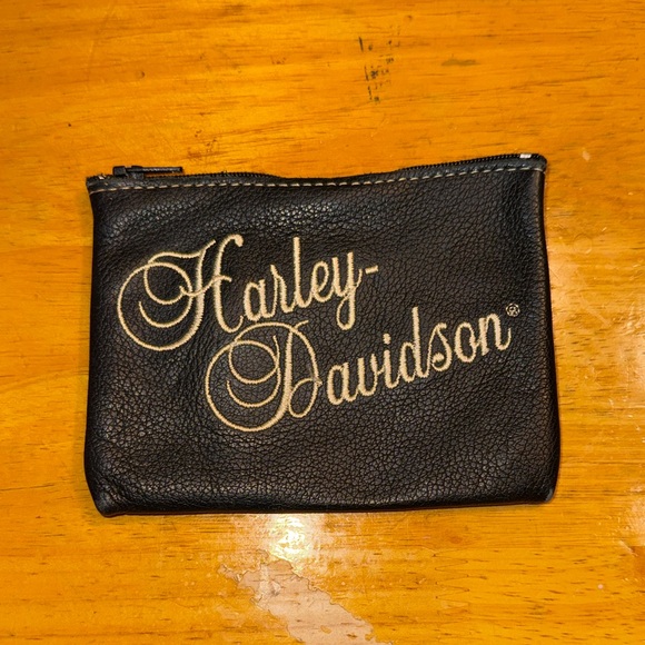 Harley-Davidson Handbags - Harley Davidson embroidered coin purse.